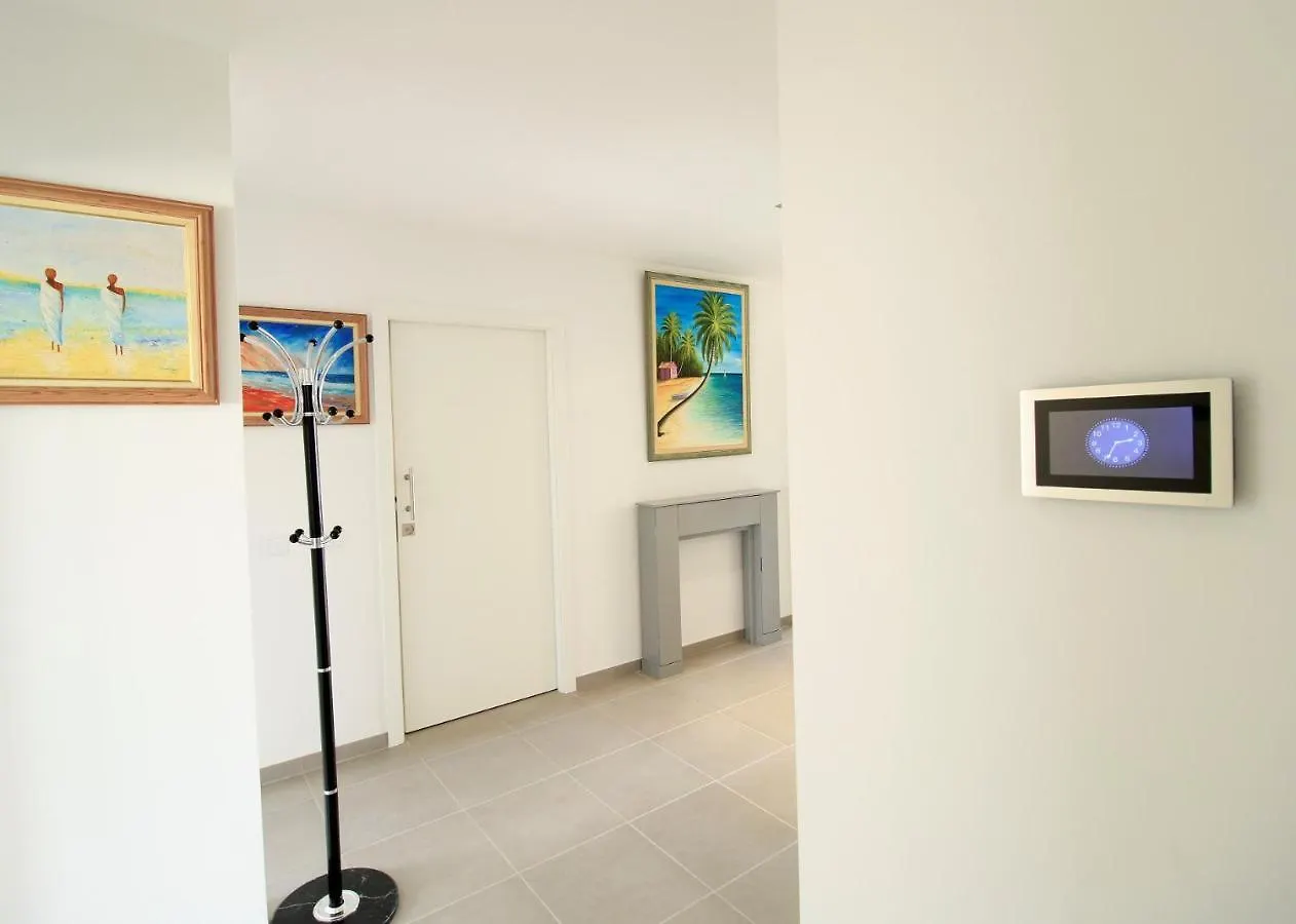 Albufeira Prestige With Pool By Homing Daire