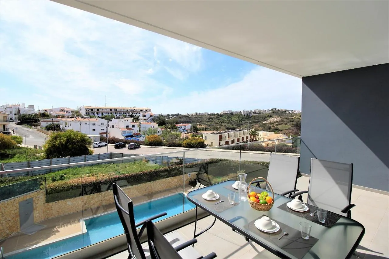 Albufeira Prestige With Pool By Homing Daire